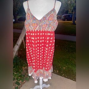 Flowers 💯 cotton XL sundress with mixed patterns and flirty ruffled hem. EUC.